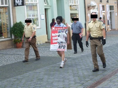 Polizei HIG bei der Festnahme